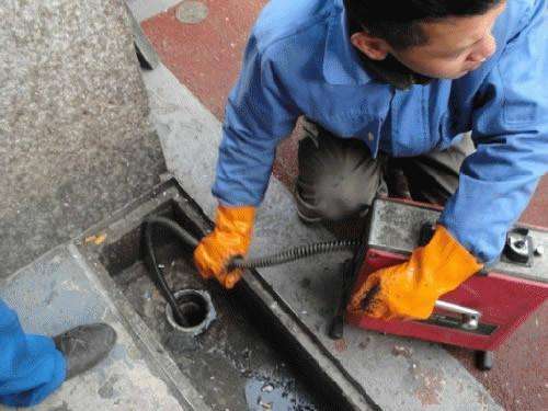 秦淮疏通下水道